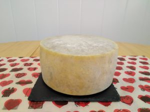 Queso Curado de Oveja Grande